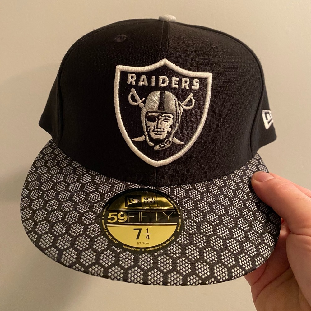 Raiders New Era Hat 59fifty 7 1/4